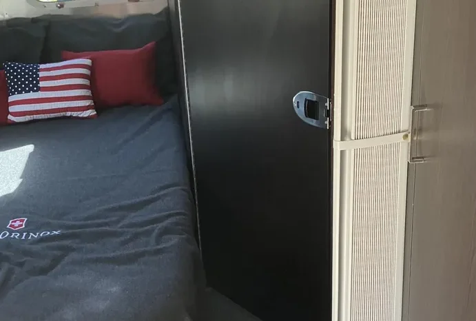 
								2010 Airstream Victorinox Travel Trailer full									