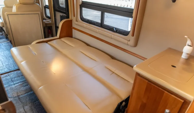 
								2007 Dynamax DynaSport Isata IE35 full									