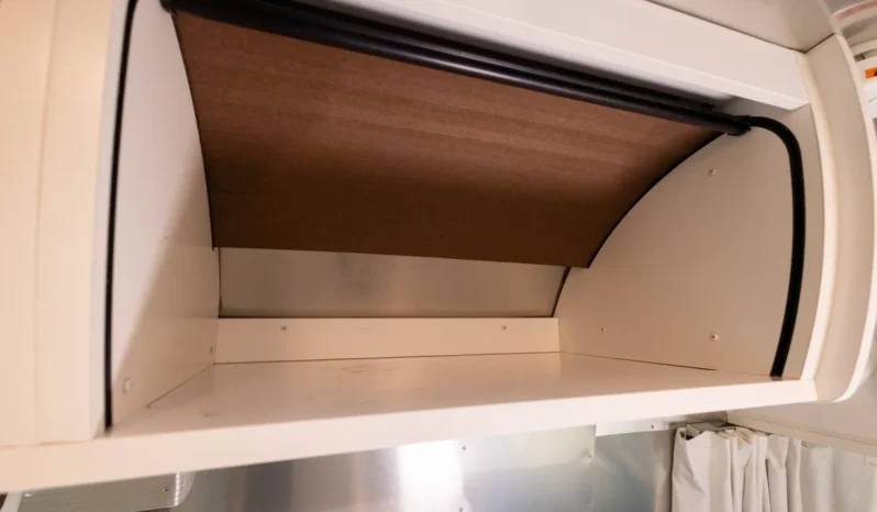 
								2021 Airstream Bambi 16′ Travel Trailer full									
