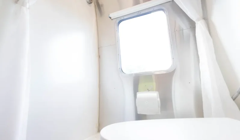 
								2021 Airstream Bambi 16′ Travel Trailer full									
