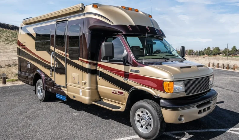 
								2007 Dynamax DynaSport Isata IE35 full									
